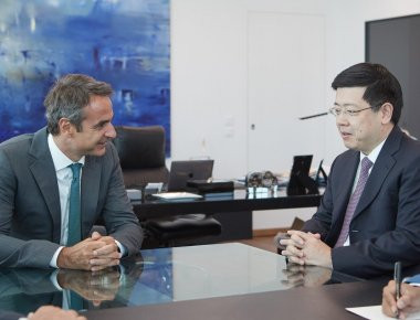 Συνάντηση Κ. Μητσοτάκη με τον πρέσβη της Κίνας - Β. Κορέα και ΔΕΘ στο επίκεντρο